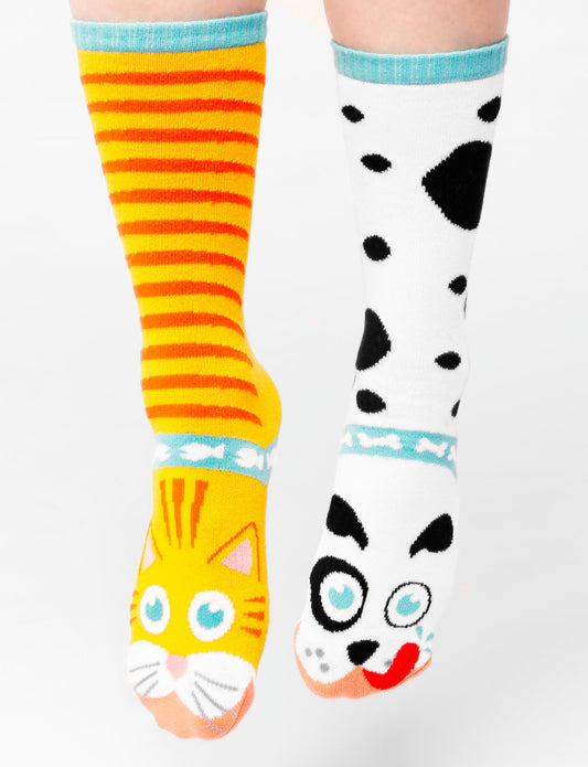 adult cats & dogs socks